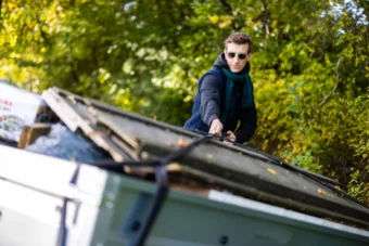 Hvordan fester tilhenger?